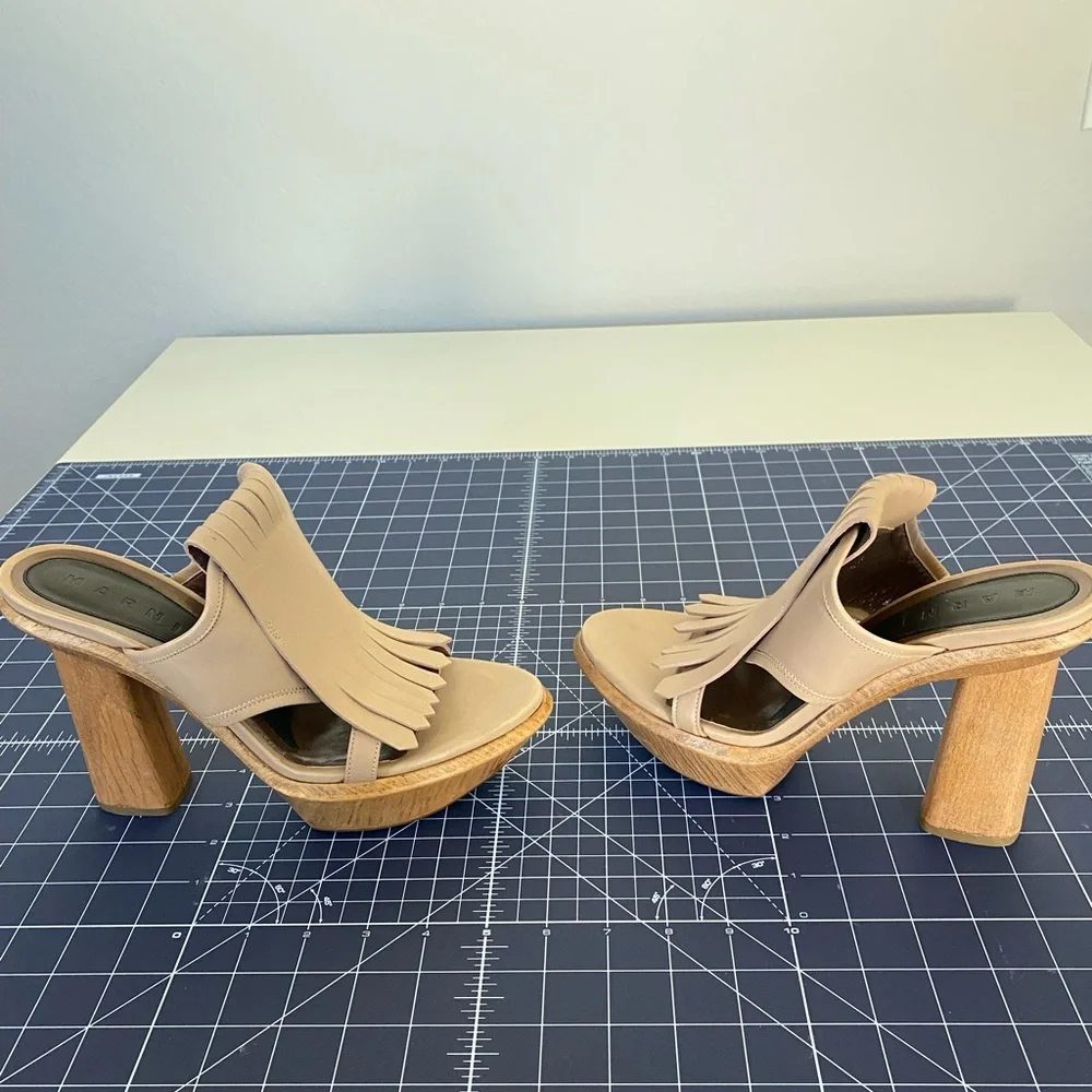 Marni clog heels with Oxford fringe, taupe, size American 9, 40 Europe, 4” heels